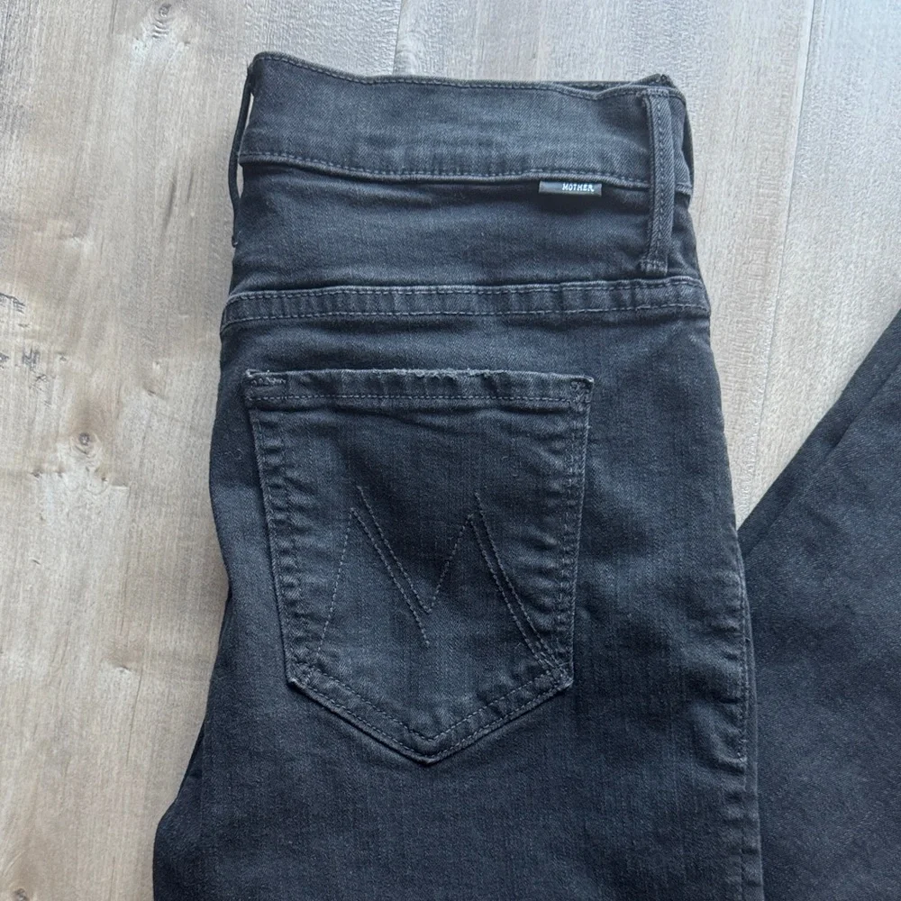 MOTHER The Insider Crop Jeans - Size 28 - Picture 3 of 8